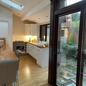  Holiday home Stable Lytham