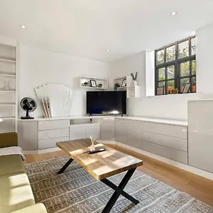  Apartment Lux Barn Conversion In